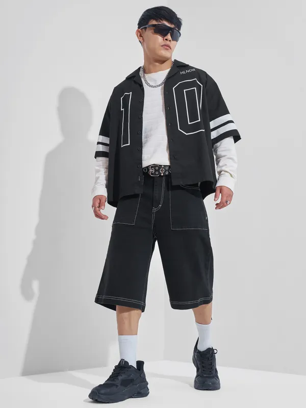 Highlander Men Black Printed Boxy Fit Casual Shirt