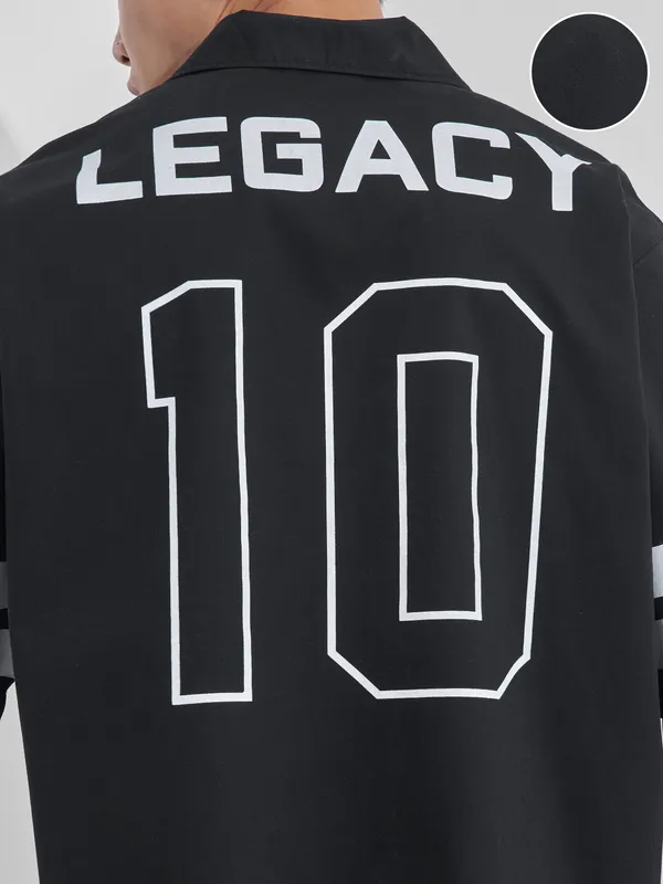 Highlander Men Black Printed Boxy Fit Casual Shirt