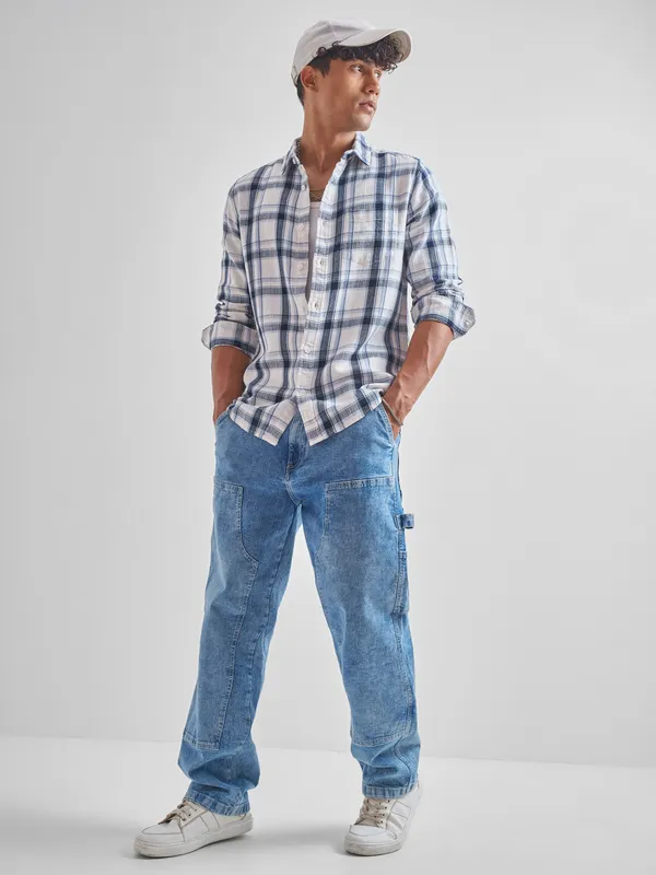 Men Slim Fit Casual Shirt