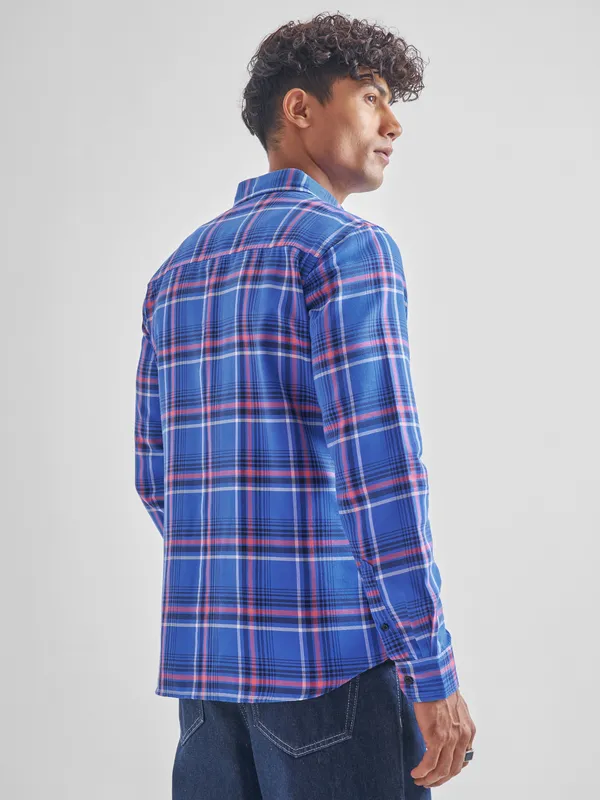 Highlander Men Blue Checked Slim Fit Casual Shirt