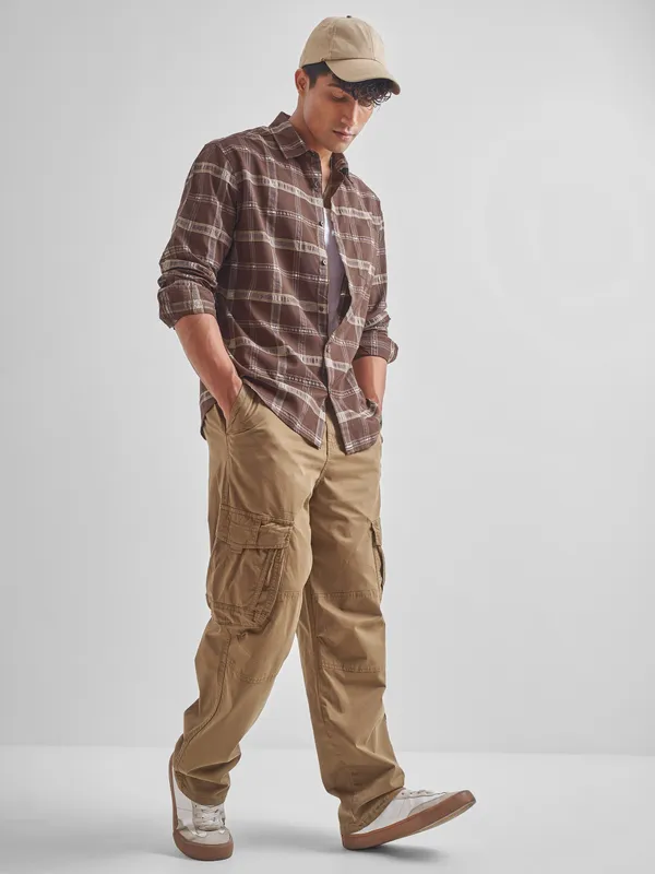 Highlander Men Brown Checked Relaxed Fit Casual Shirt