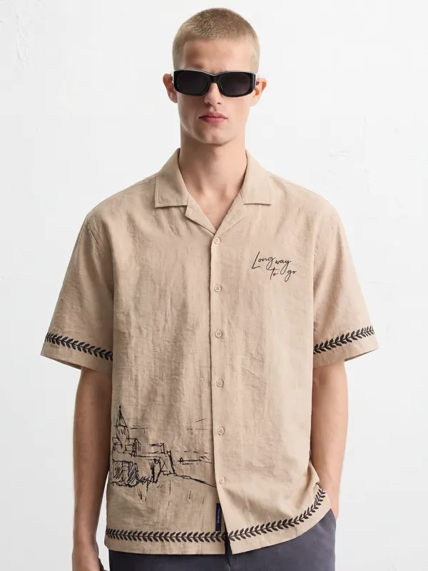 Highlander Men Beige Printed Boxy Fit Casual Shirt