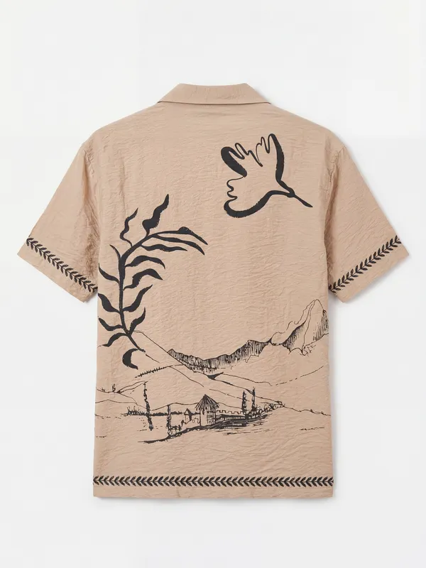 Highlander Men Beige Printed Boxy Fit Casual Shirt