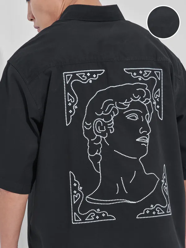 Highlander Men Black Printed Boxy Fit Casual Shirt