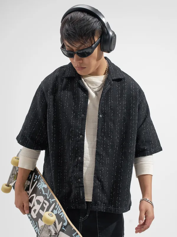 Highlander Men Black Striped Boxy Fit Casual Shirt