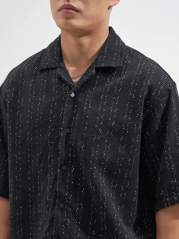 Highlander Men Black Striped Boxy Fit Casual Shirt