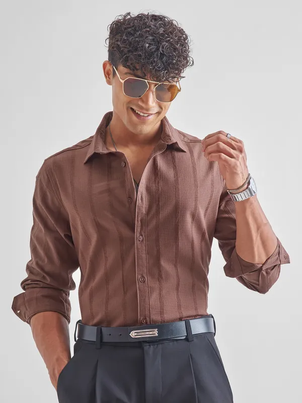 Men Slim Fit Casual Shirt