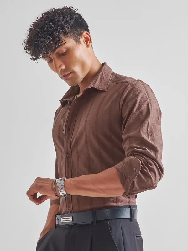Men Slim Fit Casual Shirt