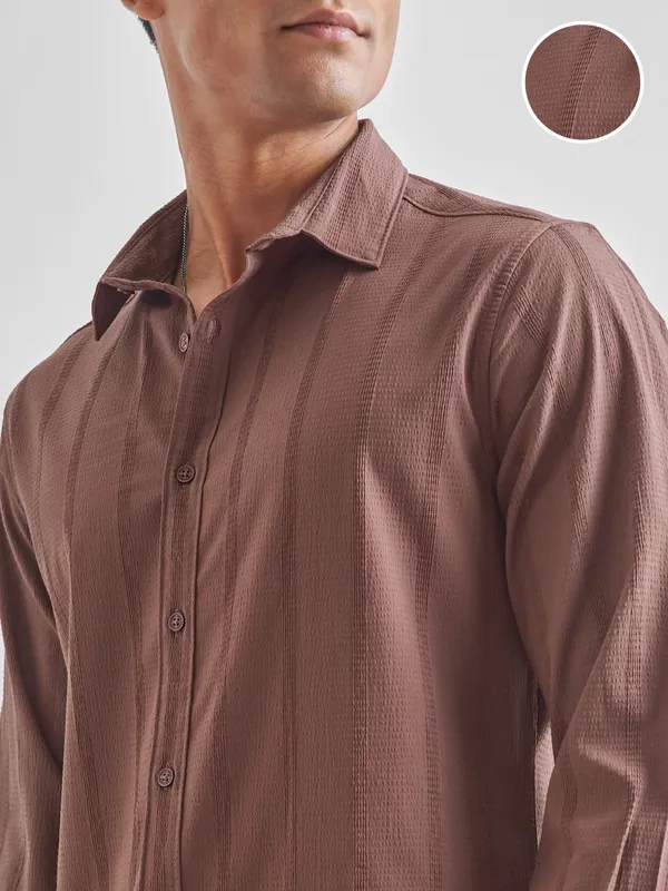 Men Slim Fit Casual Shirt