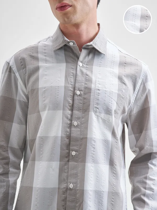 Highlander Men Grey Checked Relaxed Fit Casual Shirt