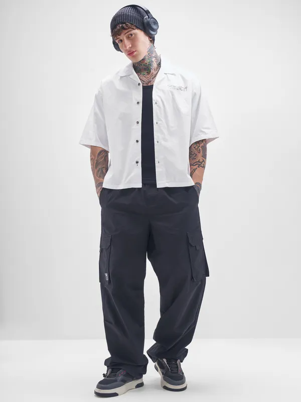 Highlander Men White Printed Boxy Fit Casual Shirt