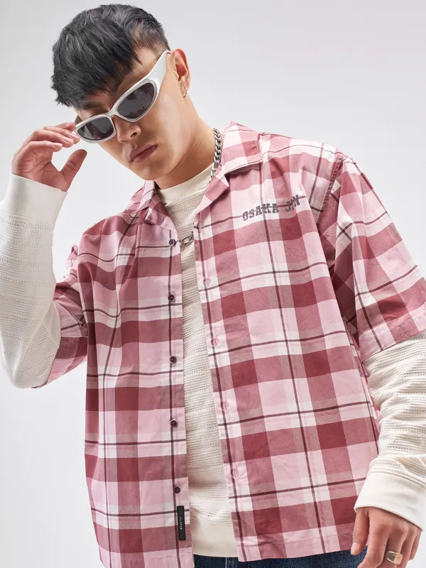 Highlander Men Pink Checked Boxy Fit Casual Shirt