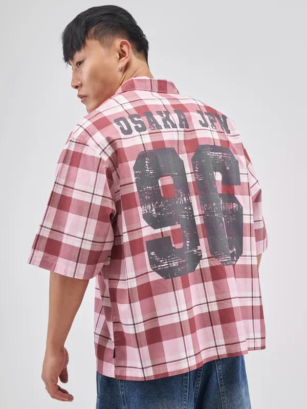 Highlander Men Pink Checked Boxy Fit Casual Shirt