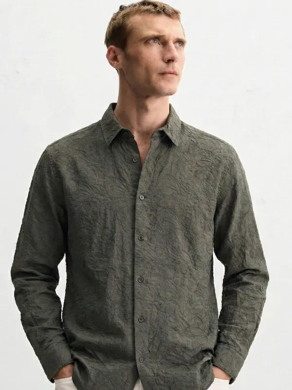 Highlander Men Olive Self Design Relaxed Fit Casual Shirt