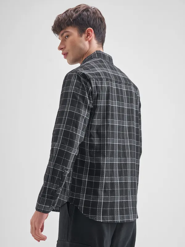 Highlander Men Black Checked Relaxed Fit Casual Shirt