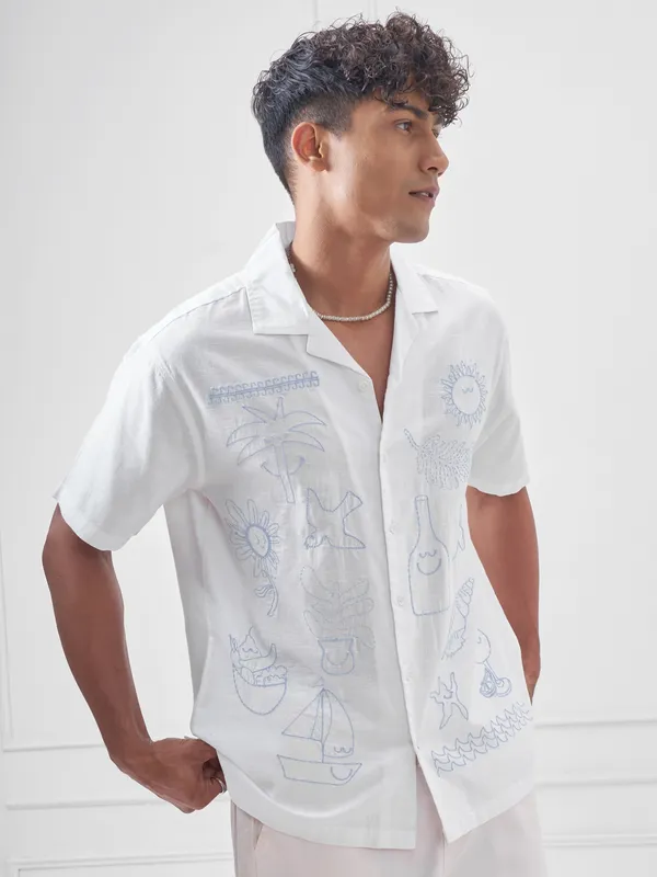 Highlander Men White Embroidered Relaxed Fit Casual Shirt