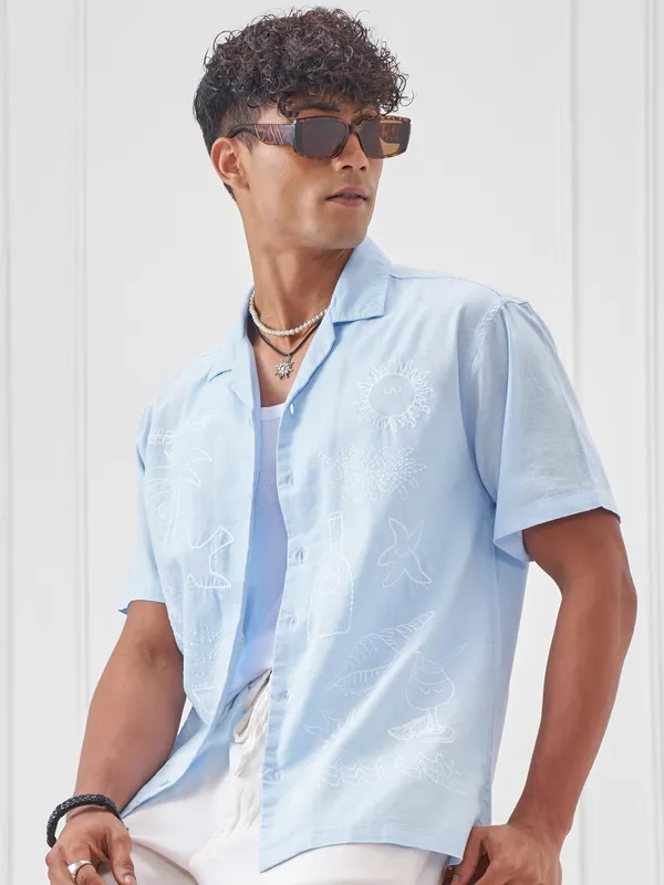 Highlander Men Blue Embroidered Relaxed Fit Casual Shirt