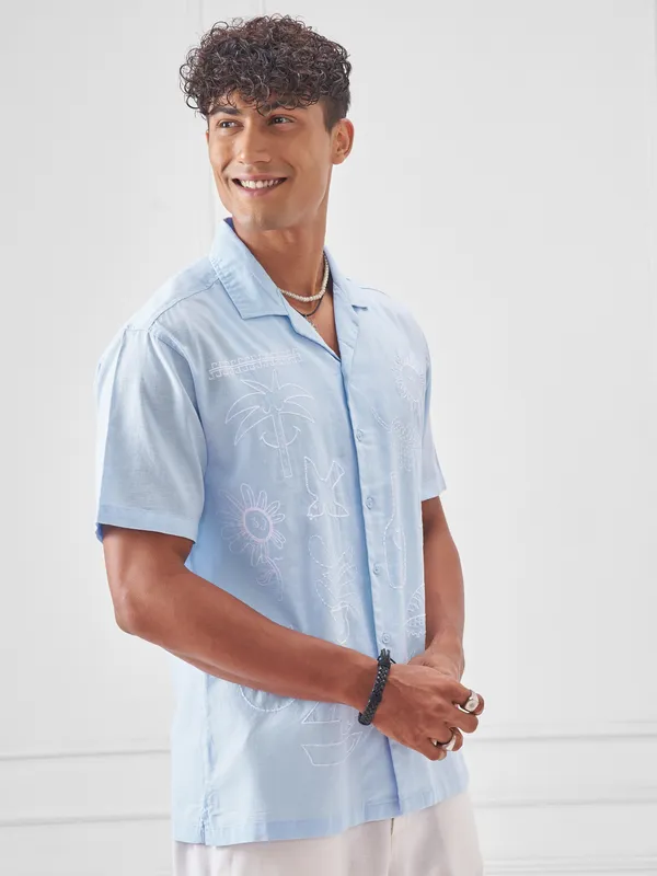 Highlander Men Blue Embroidered Relaxed Fit Casual Shirt