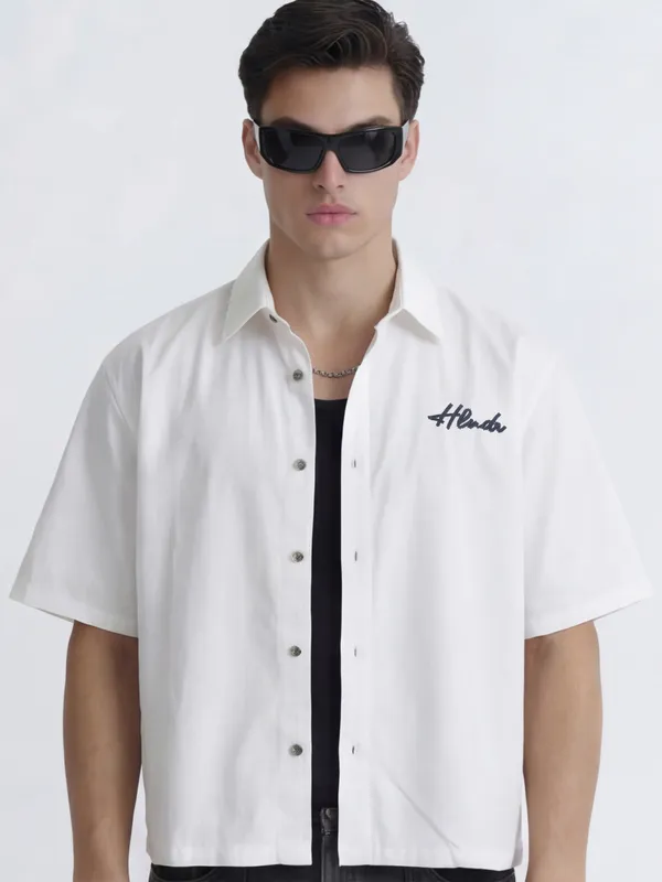 Highlander Men White Printed Boxy Fit Casual Shirt