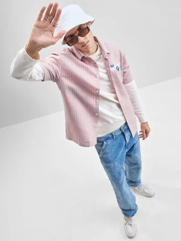 Highlander Men Pink Striped Relaxed Fit Casual Shirt