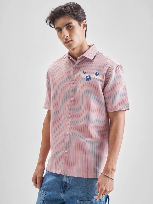 Highlander Men Pink Striped Relaxed Fit Casual Shirt