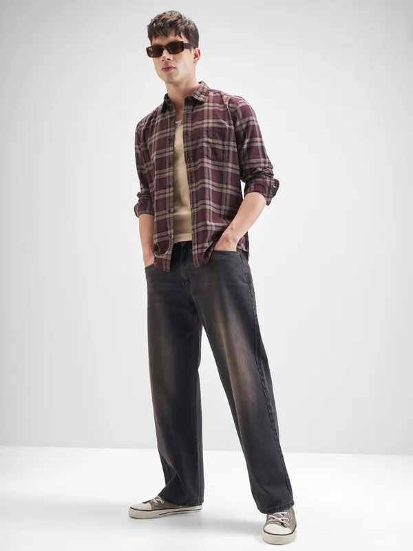 Highlander Men Maroon Checked Slim Fit Casual Shirt