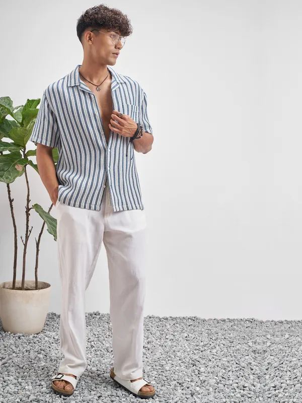 Highlander Men Blue Striped Relaxed Fit Casual Shirt