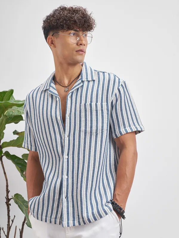 Highlander Men Blue Striped Relaxed Fit Casual Shirt