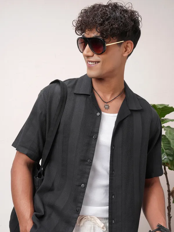 Men Relaxed Fit Casual Shirt