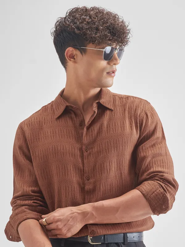 Highlander Men Rust Printed Relaxed Fit Casual Shirt