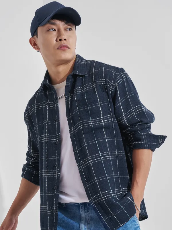 Highlander Men Navy Blue Checked Relaxed Fit Casual Shirt