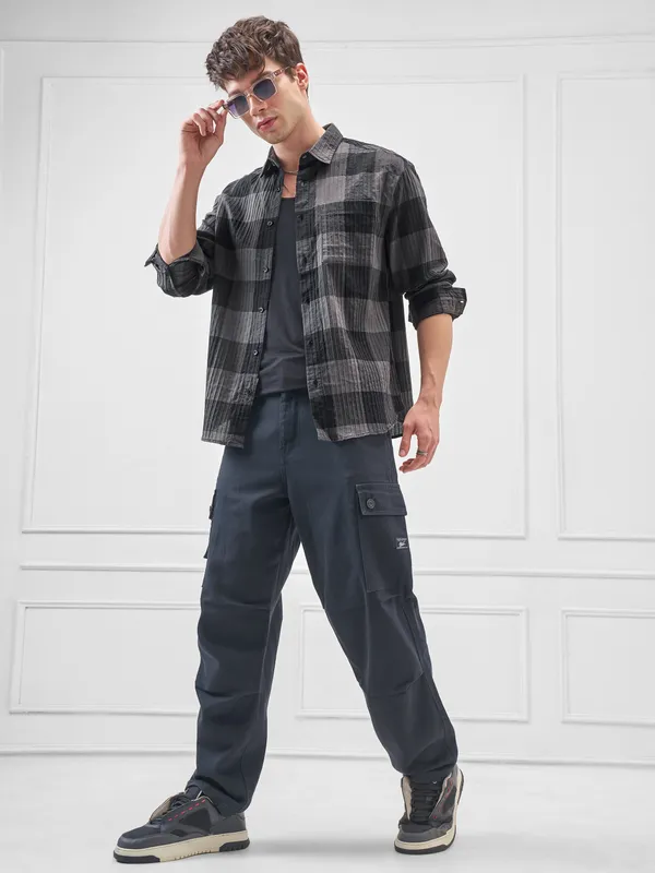 Highlander Men Grey Checked Relaxed Fit Casual Shirt