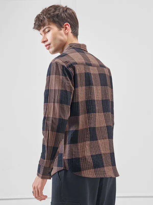 Highlander Men Brown Checked Relaxed Fit Casual Shirt