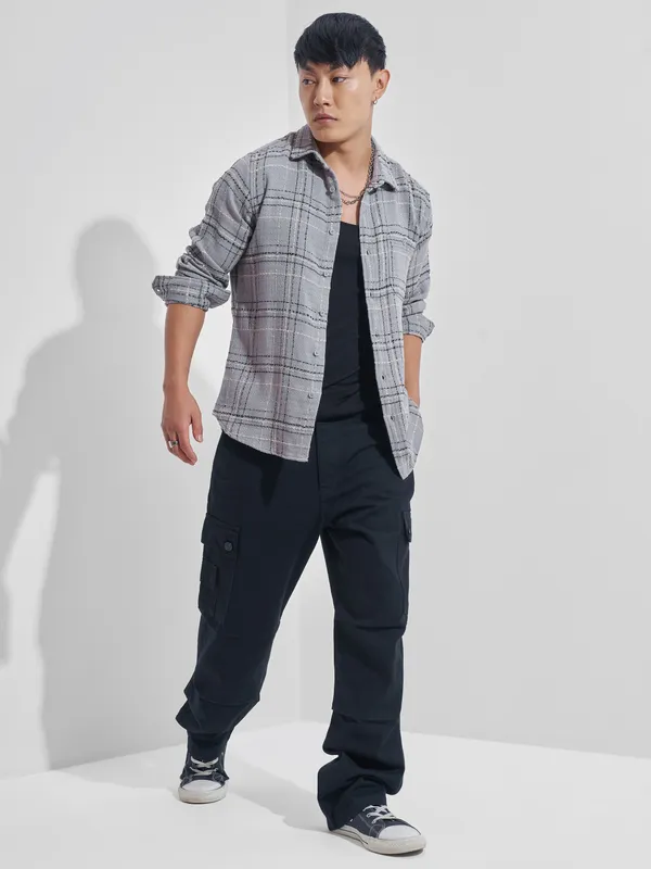 Highlander Men Grey Checked Relaxed Fit Casual Shirt