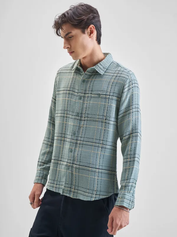 Highlander Men Green Checked Slim Fit Casual Shirt