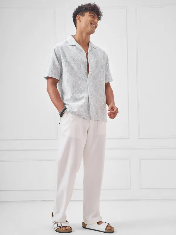 Highlander Men Blue Printed Relaxed Fit Casual Shirt