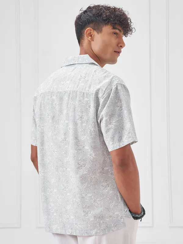 Highlander Men Blue Printed Relaxed Fit Casual Shirt