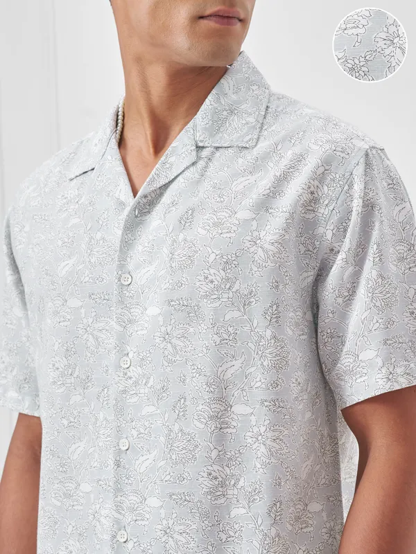 Highlander Men Blue Printed Relaxed Fit Casual Shirt