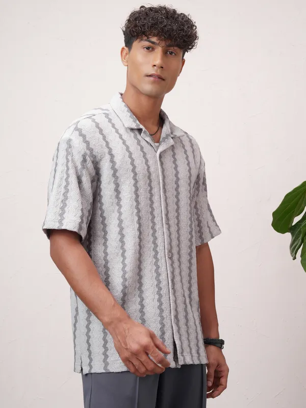 Highlander Men Grey Striped Relaxed Fit Casual Shirt