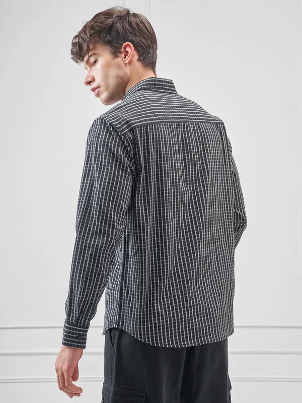 Highlander Men Black Checked Relaxed Fit Casual Shirt