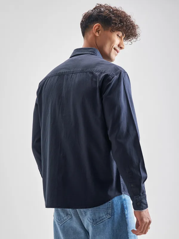 Highlander Men Navy Blue Solid Relaxed Fit Casual Shirt