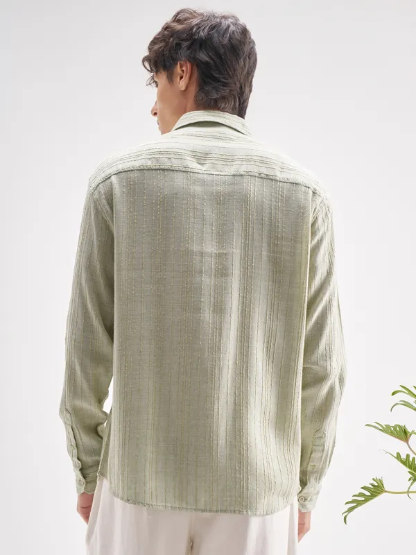 Highlander Men Green Self Design Regular Fit Casual Shirt