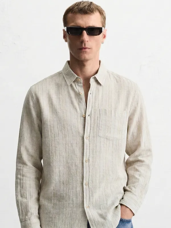 Highlander Men Grey Self Design Oversized Fit Casual Shirt