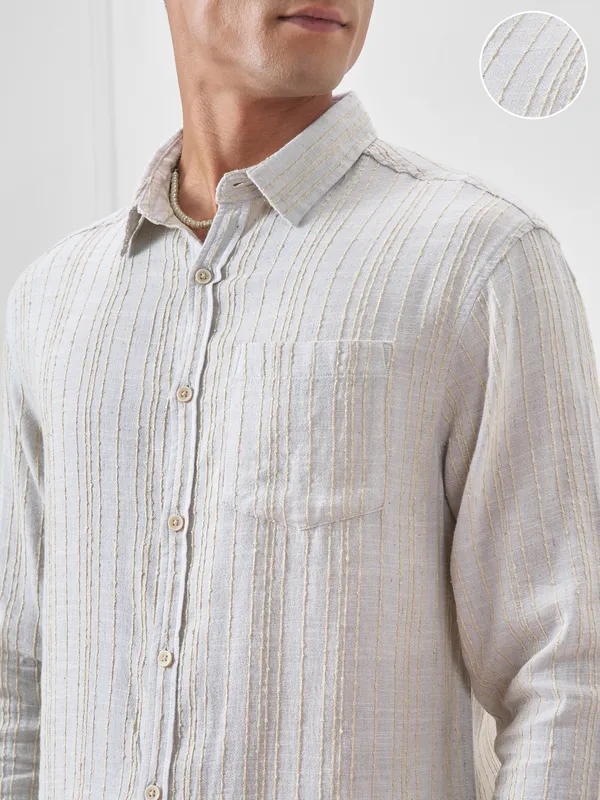 Highlander Men Grey Self Design Oversized Fit Casual Shirt