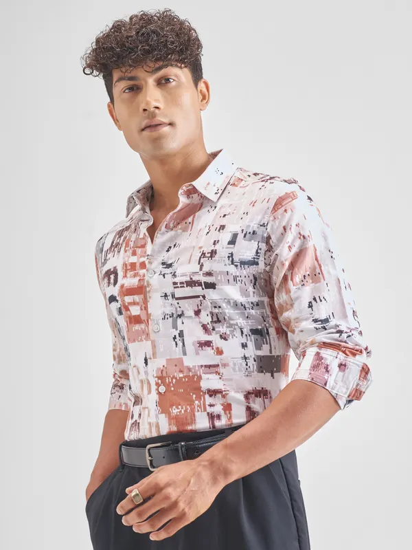 Highlander Men White Printed Relaxed Fit Casual Shirt