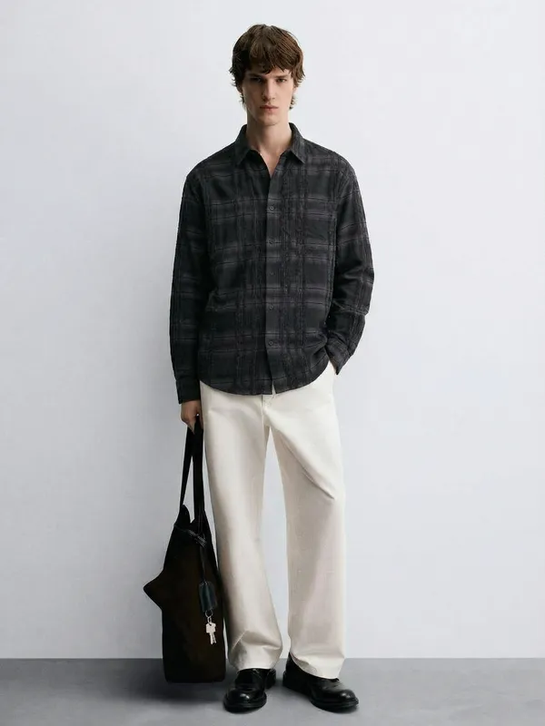 Highlander Men Black Checked Relaxed Fit Casual Shirt