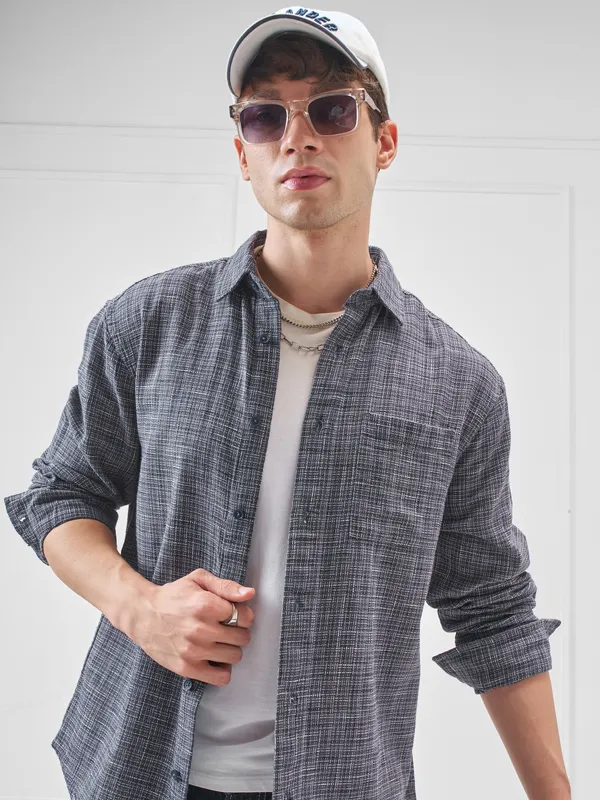 Highlander Men Grey Self Design Relaxed Fit Casual Shirt