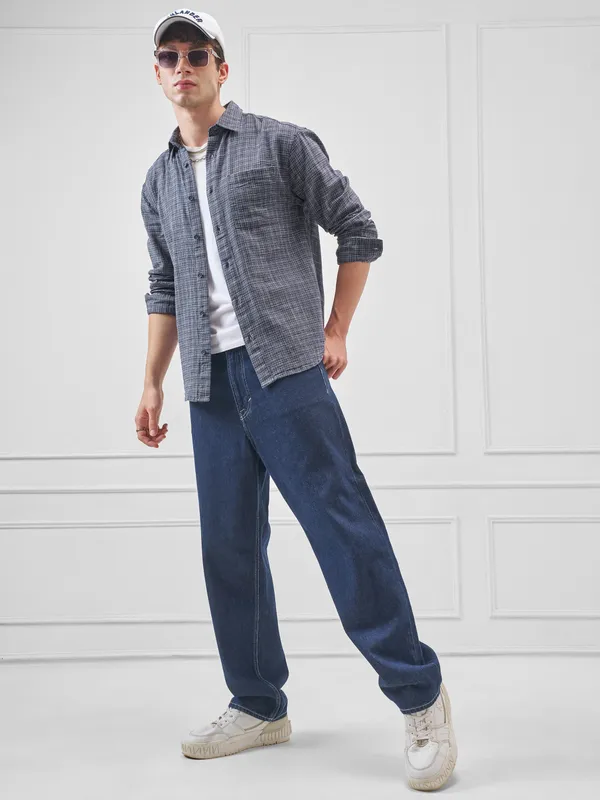 Highlander Men Grey Self Design Relaxed Fit Casual Shirt