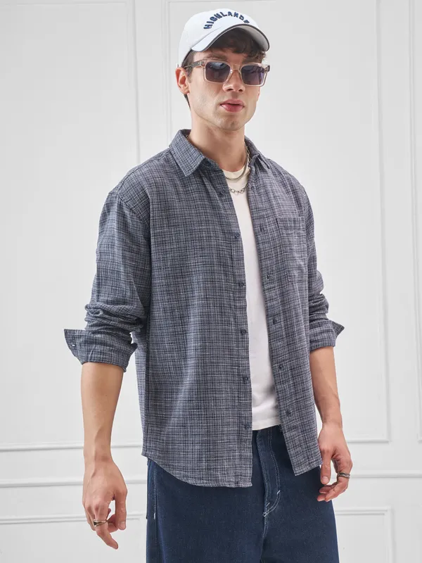 Highlander Men Grey Self Design Relaxed Fit Casual Shirt