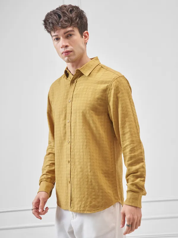 Highlander Men Mustard Self Design Relaxed Fit Casual Shirt